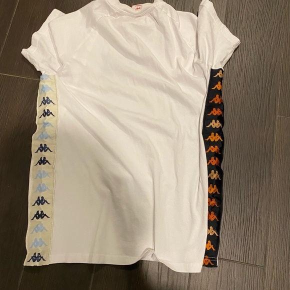 Men’s Kappa White T shirt with cool design on the sides. - Picture 2 of 12